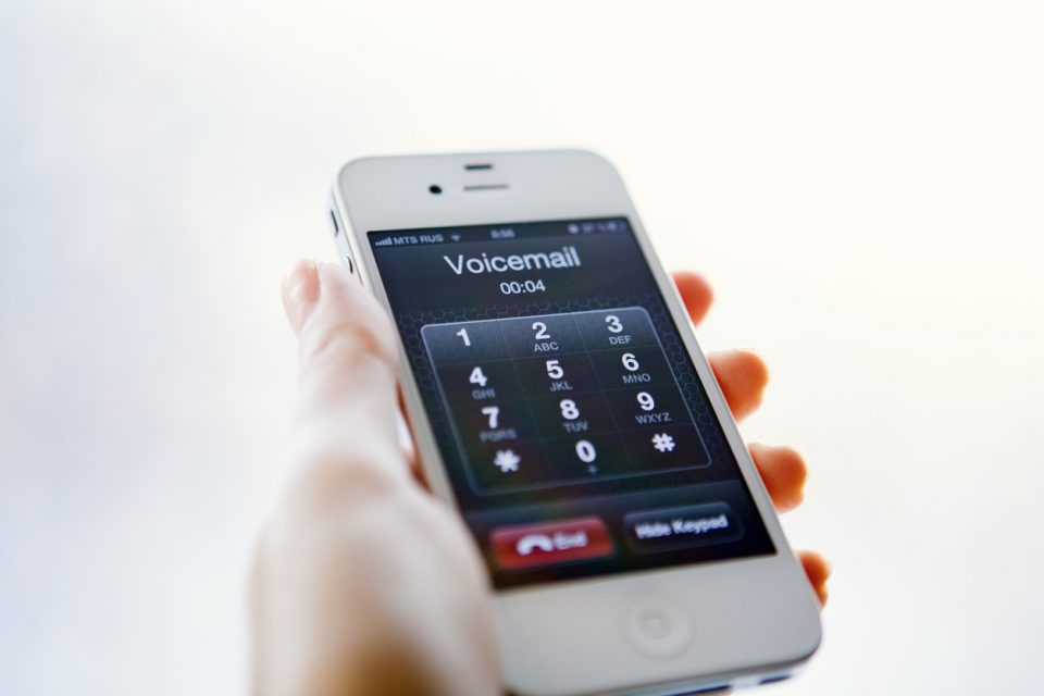 Ringless voicemail on iPhone